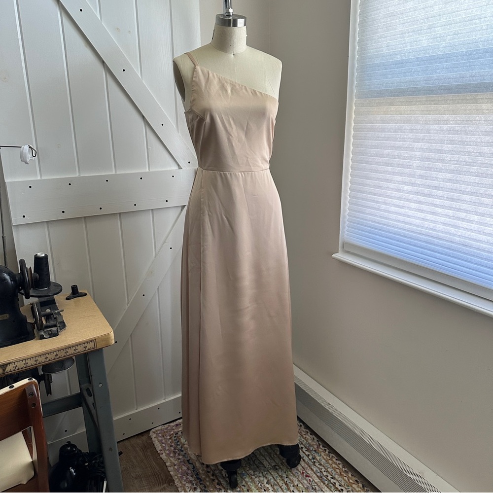 Show me your mumu Elegant One-Shoulder Champagne Dress